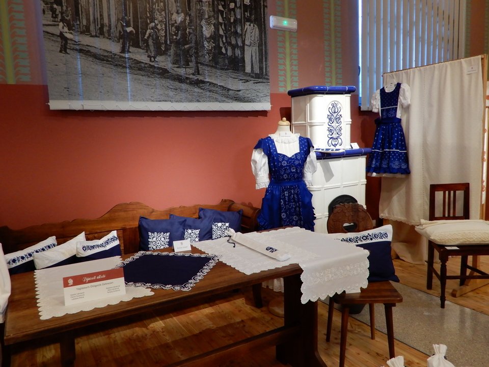 élő népművészet 70